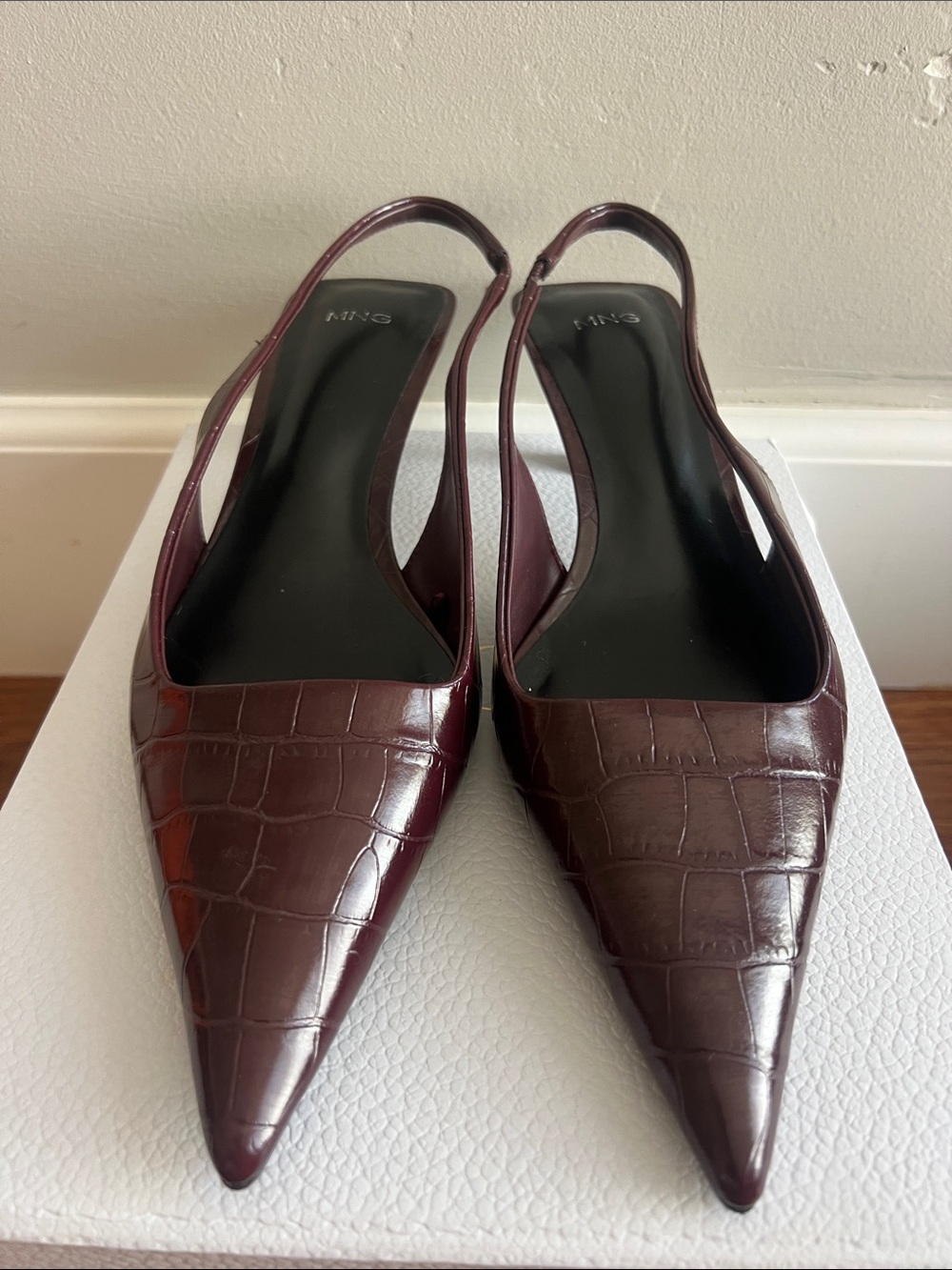 Mango Burgundy Croc-Embossed Pointed Slingback Heels